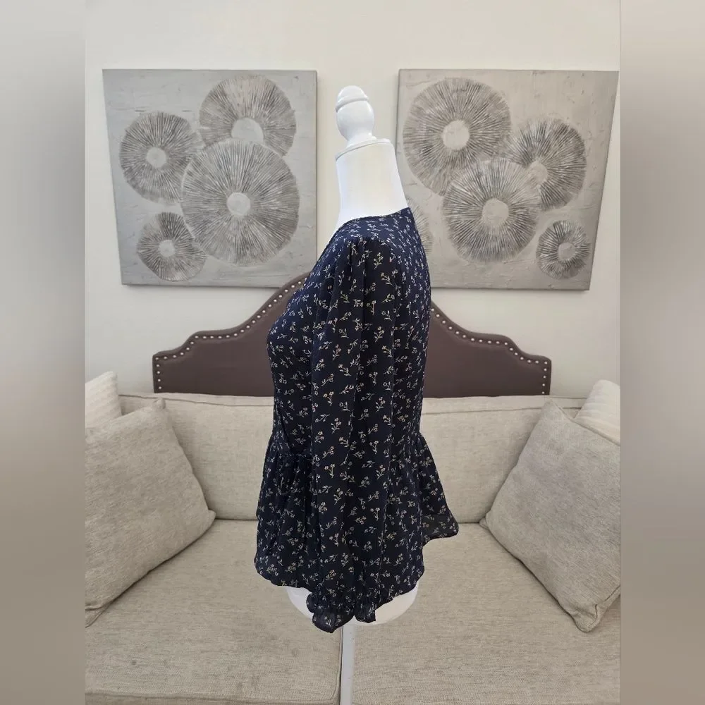 🦋MADEWELL🦋 Puff-Sleeve Peplum Wrap Top in Spring Fling - [Size Small]
